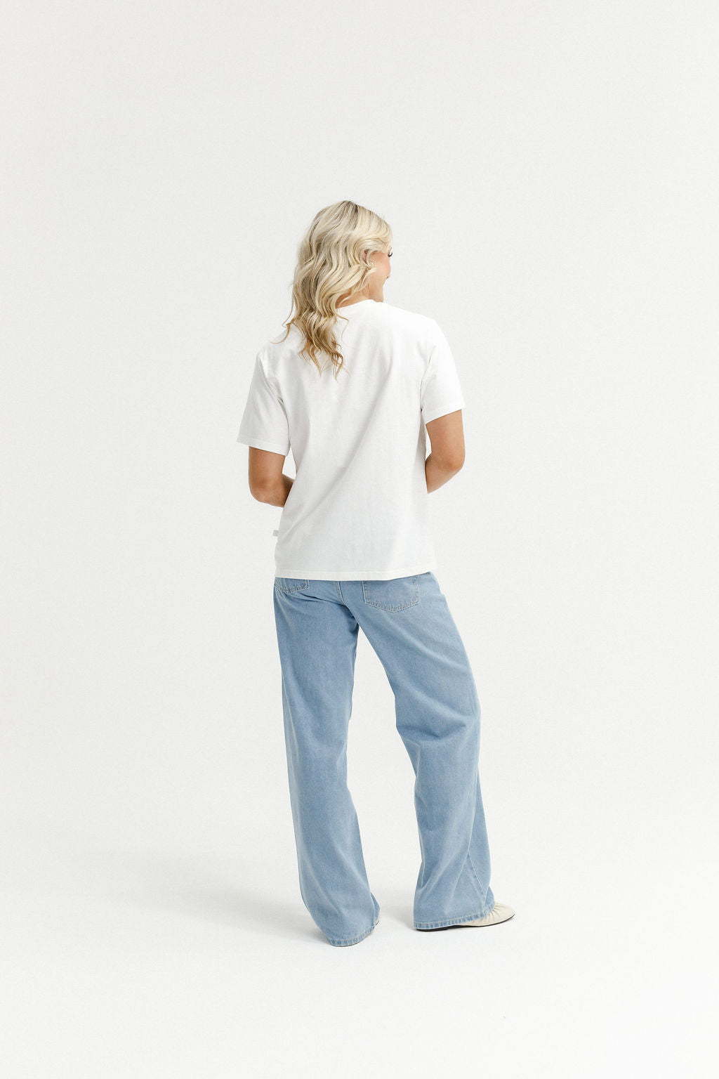 Coming Soon - Chris Tee - Ivory with Daisy Chain