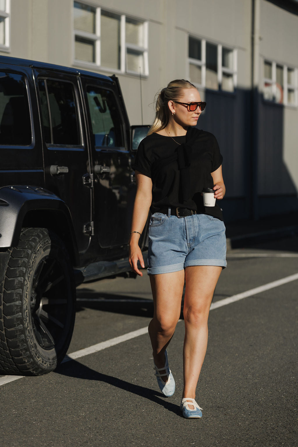 Jackie Tee - Black