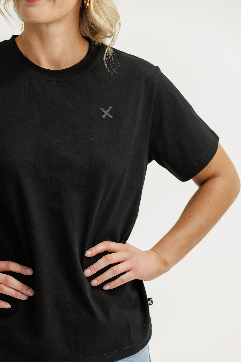 Chris Tee - Black with Black X