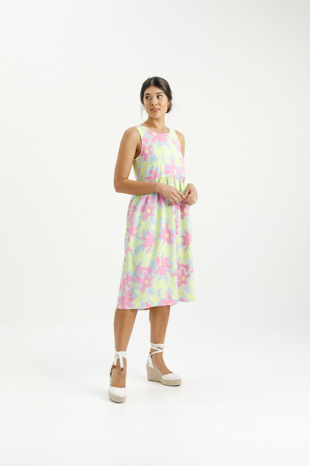 Vita Dress - Lime Daisies