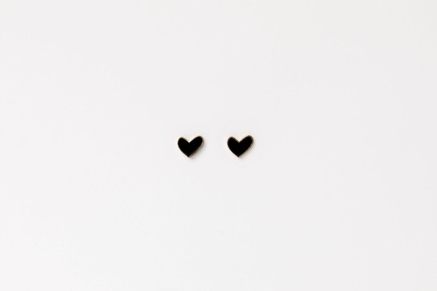 Studs - Heart - Black