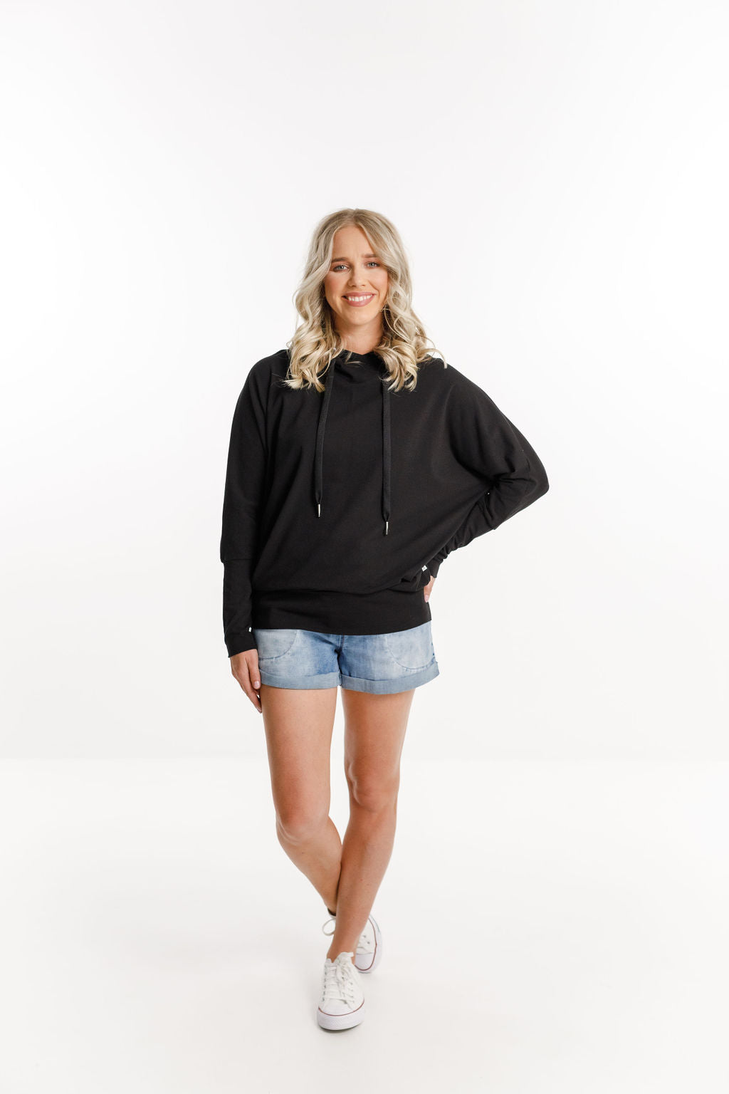 Ellen Tee - Black