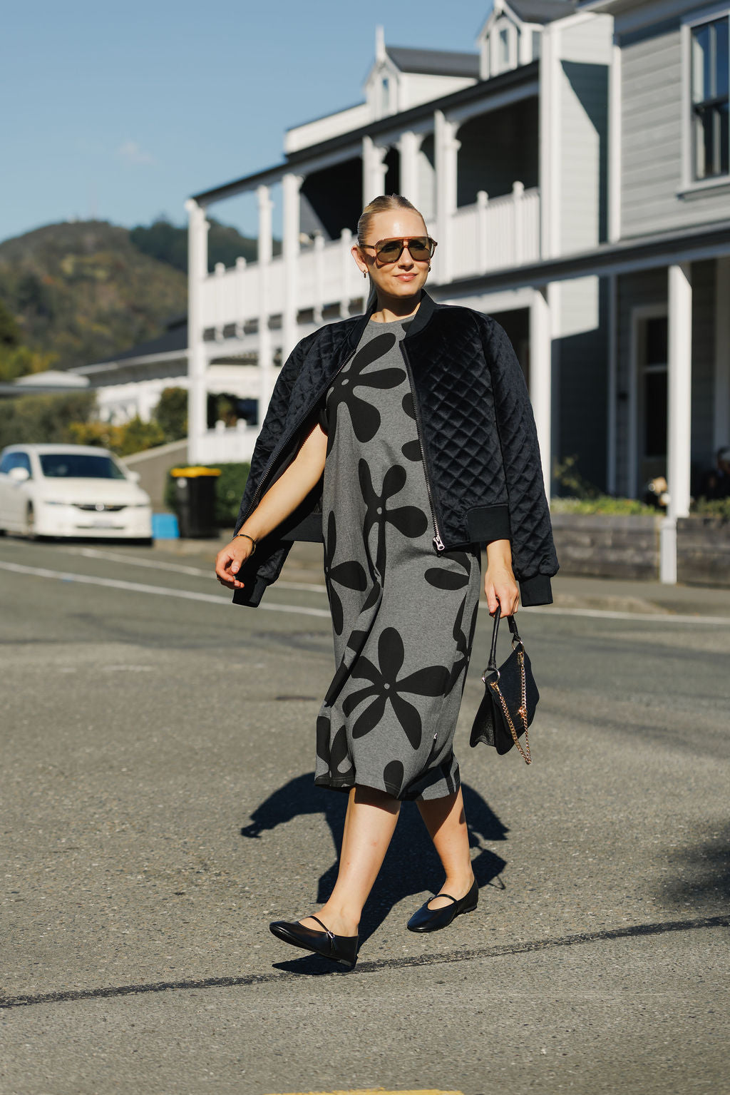 Ivy Midi Dress - Graphite Daisies