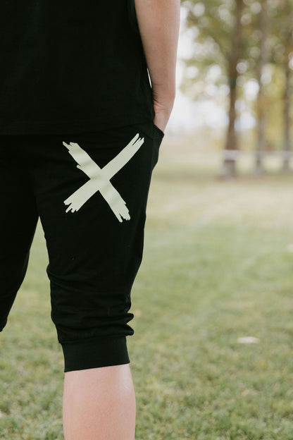 3/4 Apartment Pants - Black with Lime X