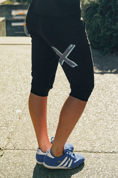 Coming Soon - 3/4 Apartment Pants - Black with Marine Blue Shadow X