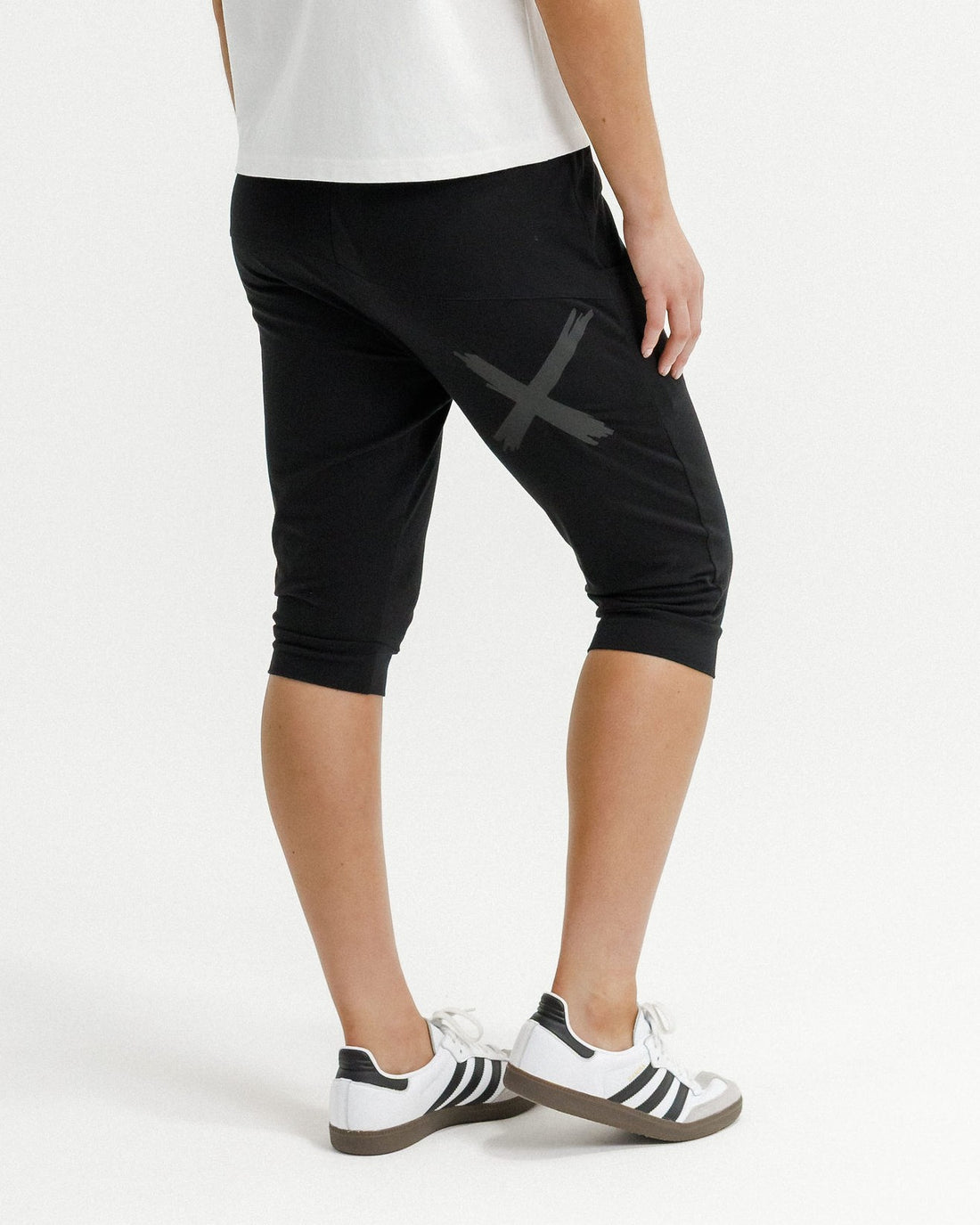 3/4 Apartment Pants - Black with Matte Black X