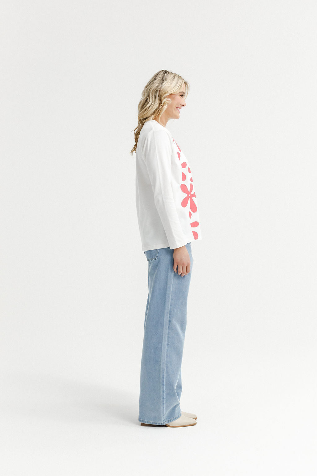 Long Sleeve Chris Tee - Coral Daisies