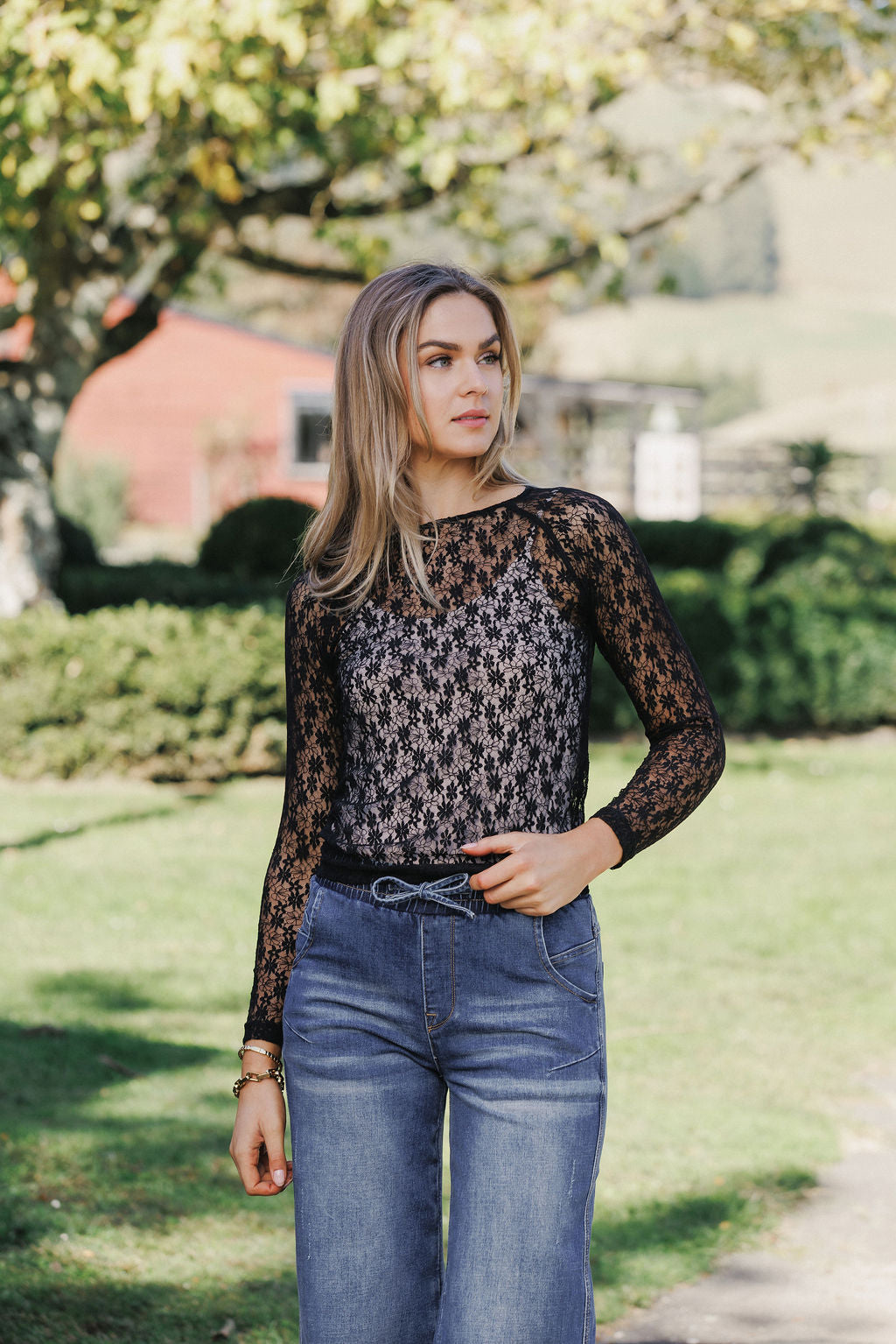 Knox Lace Long Sleeve - Black Meadow