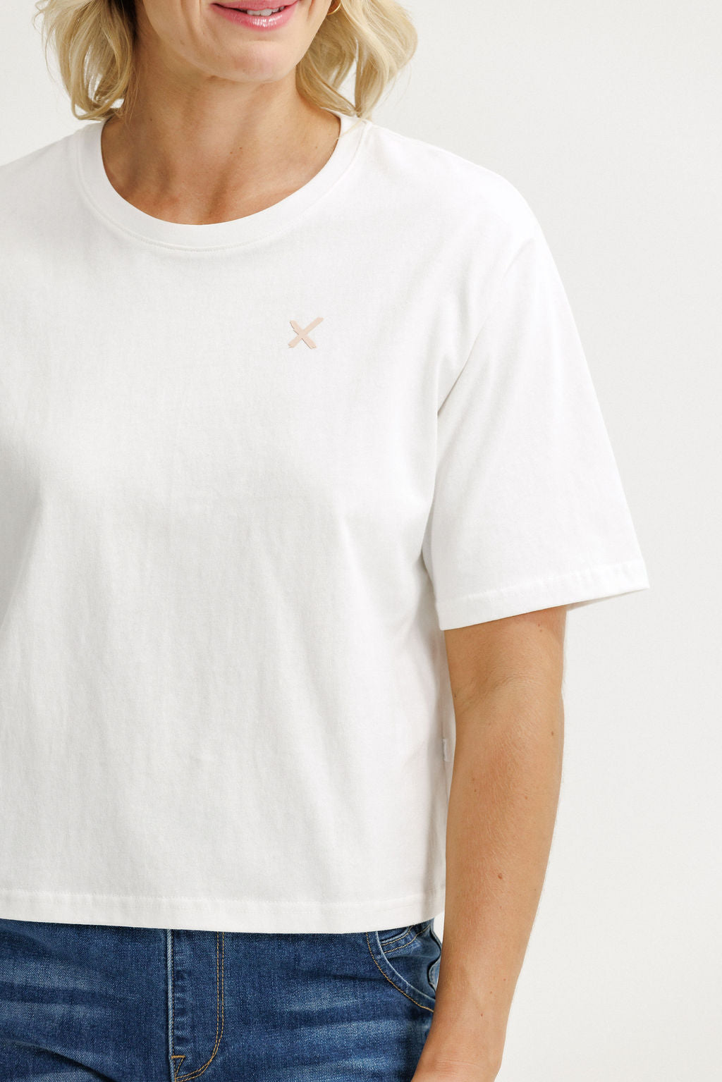Becky Tee - Ivory with Peach Parfait X