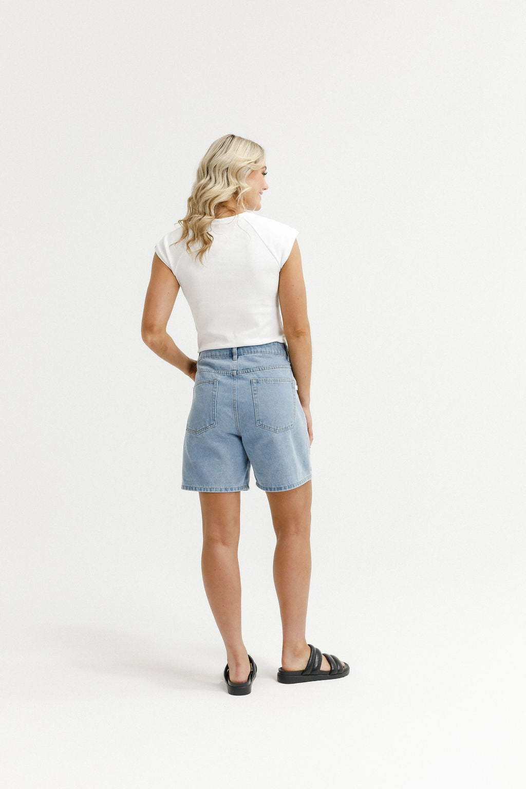 Coming Soon - Oliver Shorts - Stonewash