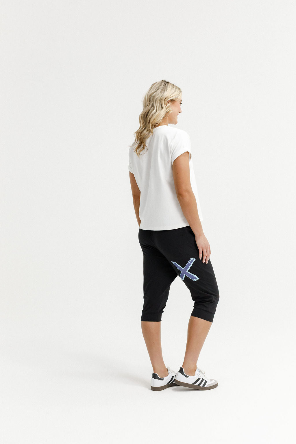 Coming Soon - 3/4 Apartment Pants - Black with Marine Blue Shadow X