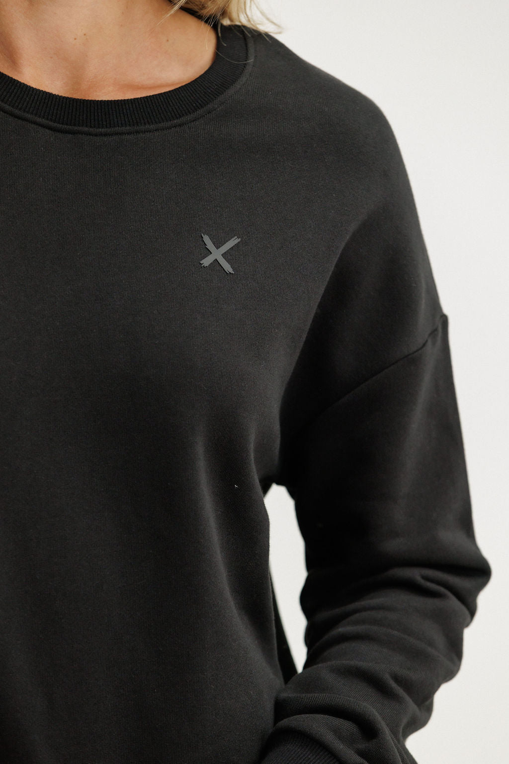 Hugo Crew - Alpine Weight - Black with Black X