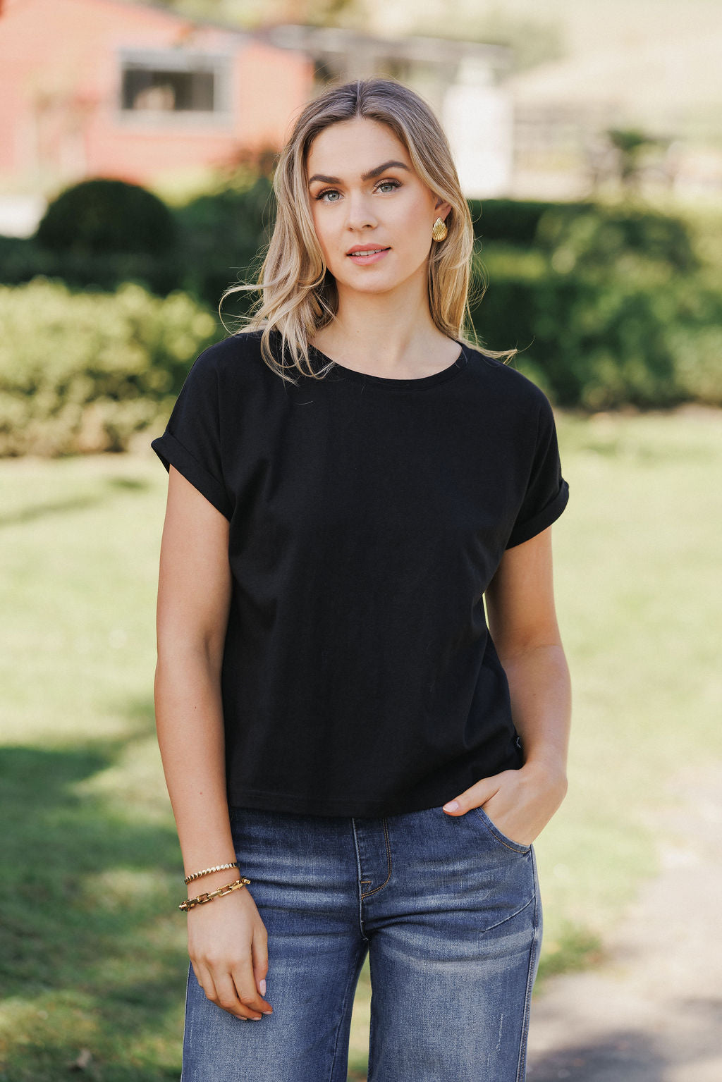Jackie Tee - Black