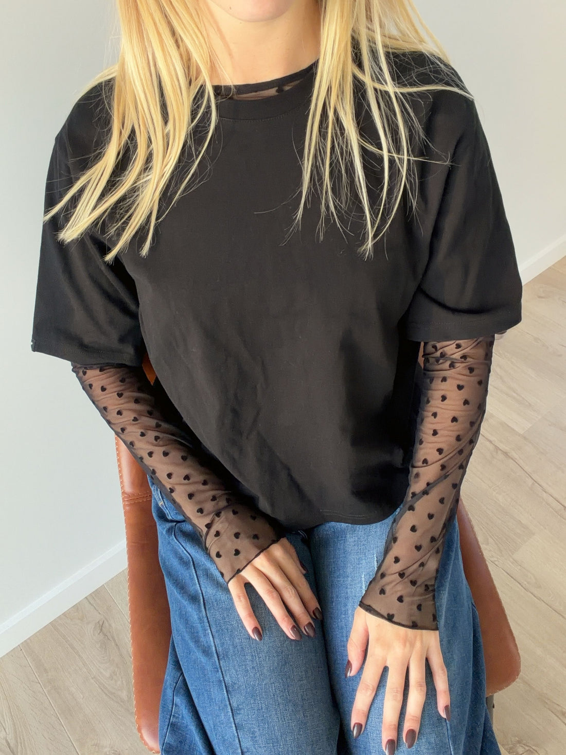 Base Tee - Black Sweetheart