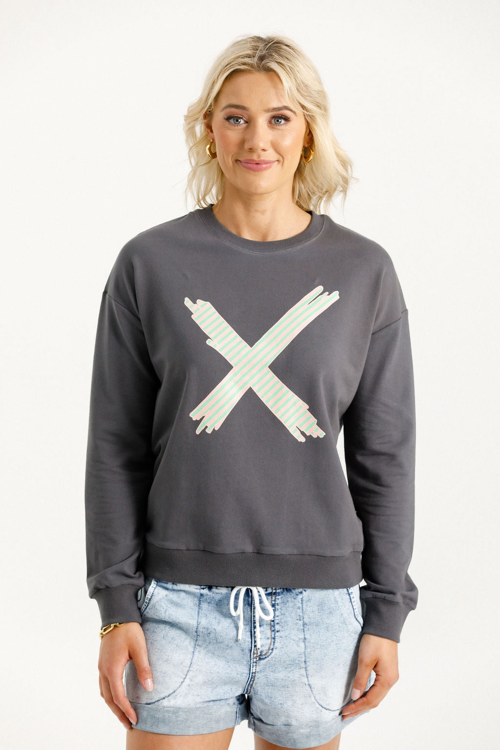 Camilla Crew - Graphite with Candy Apple X