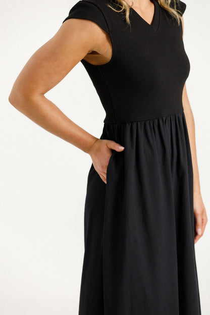 Gianna Dress - Black