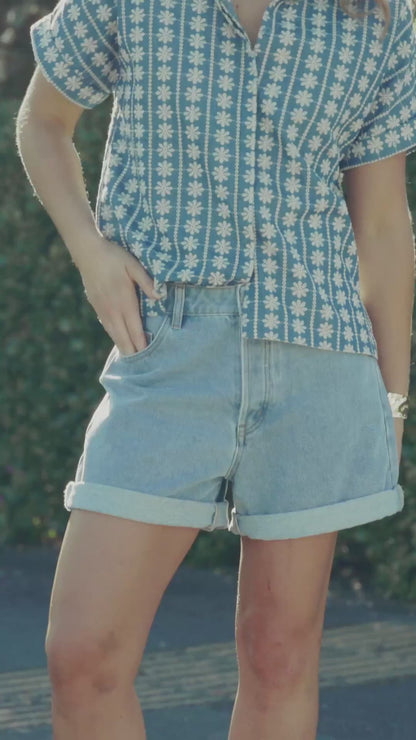 Lolo Shirt - Blue Daisy