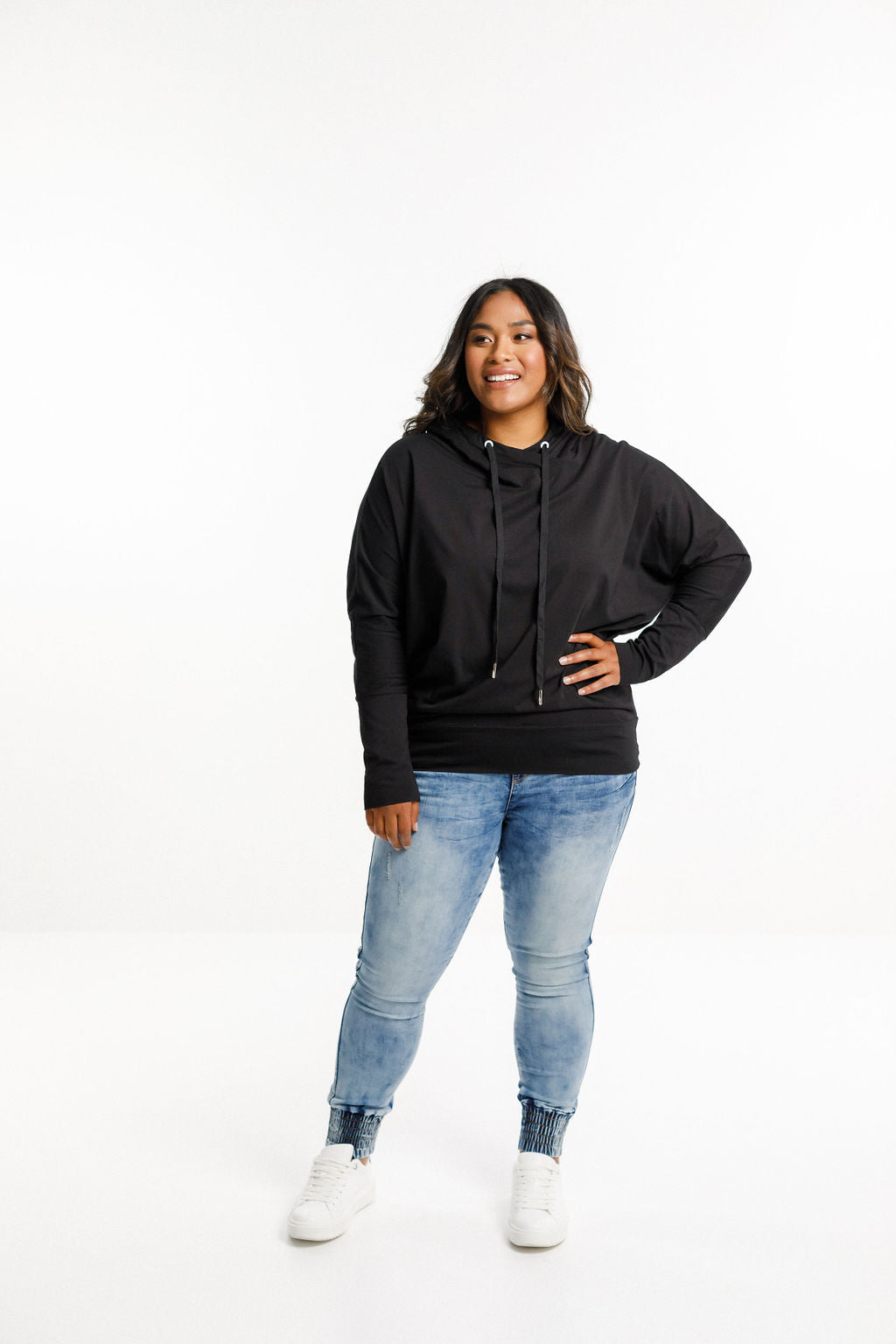 Ellen Tee - Black
