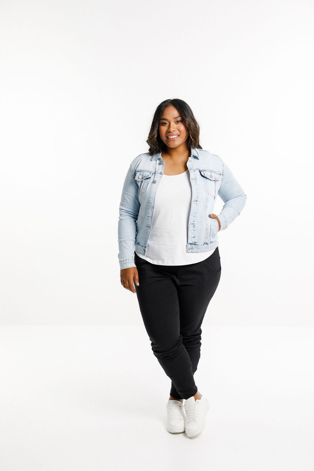 Classic Denim Jacket - Snow Wash