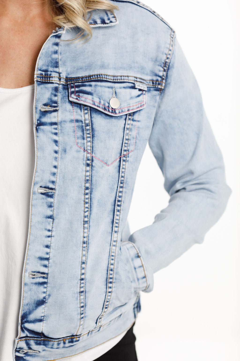 Classic Denim Jacket - Snow Wash